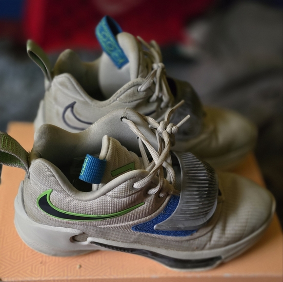 Nike Freak 3 size 4.5Y in good condition. - Picture 4 of 6